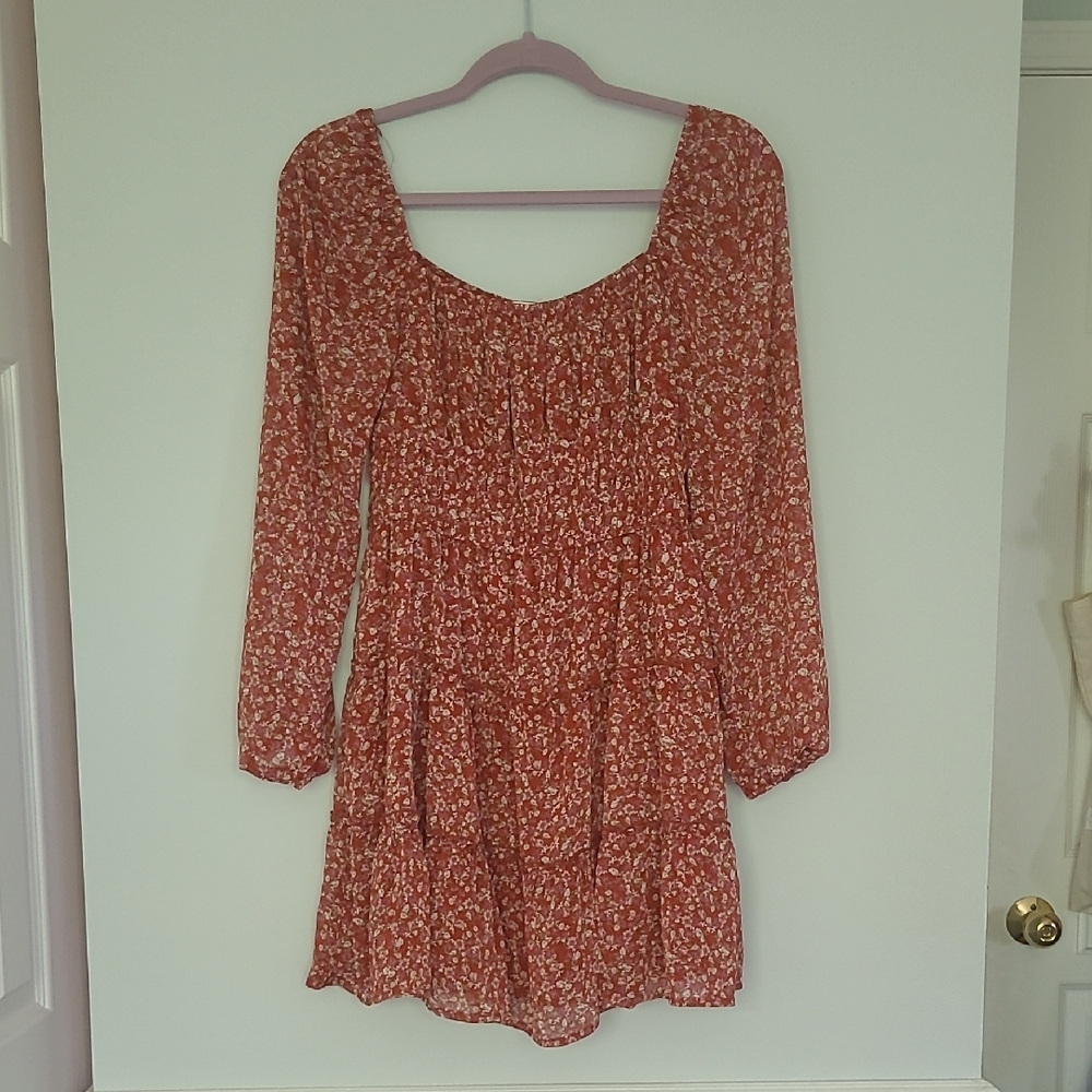 BRAND NEW WITH TAG Francesca's Red Floral Boho Long Sleeve Flowy Mini Dress